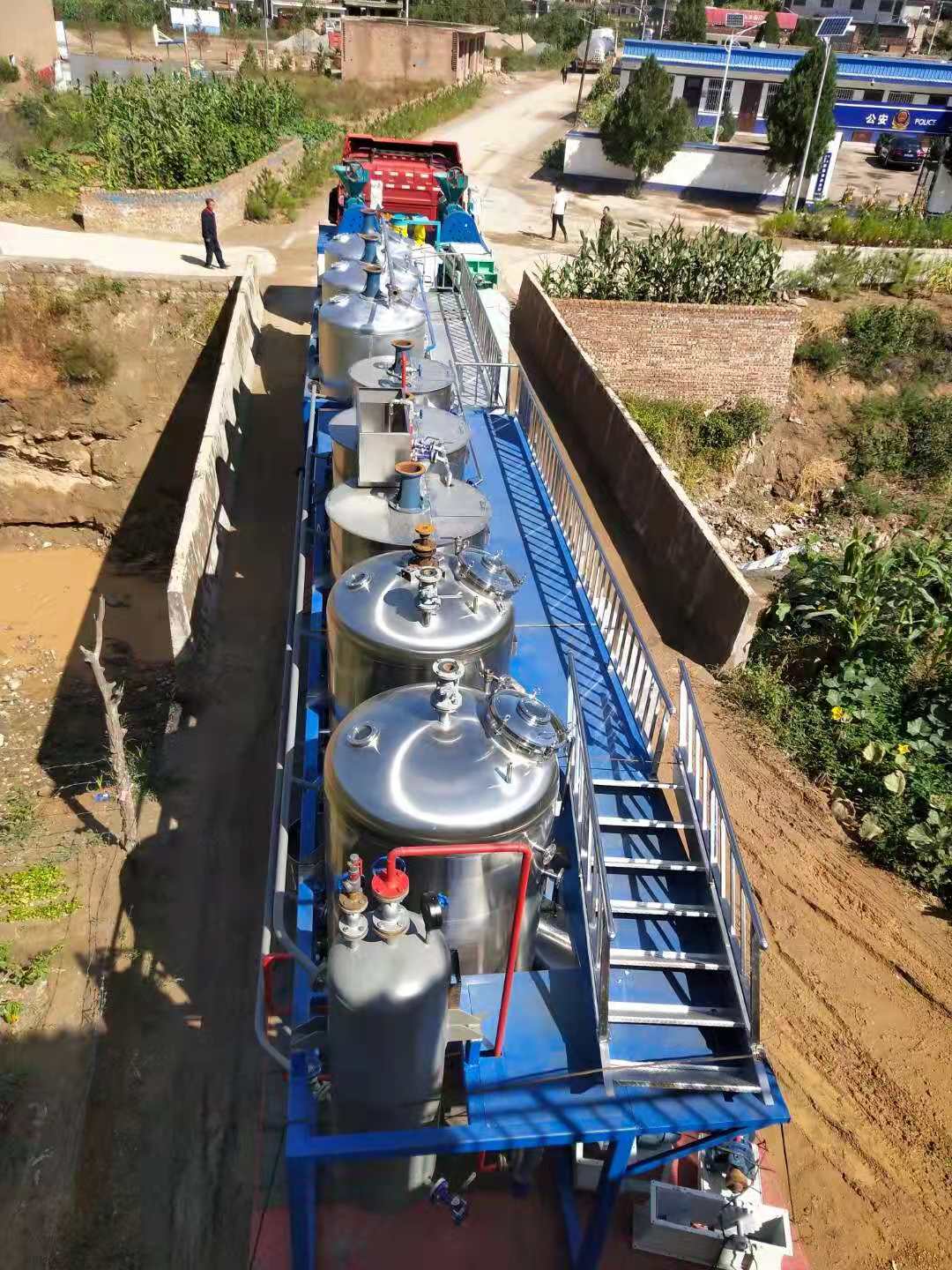山西呂梁3噸精煉設備